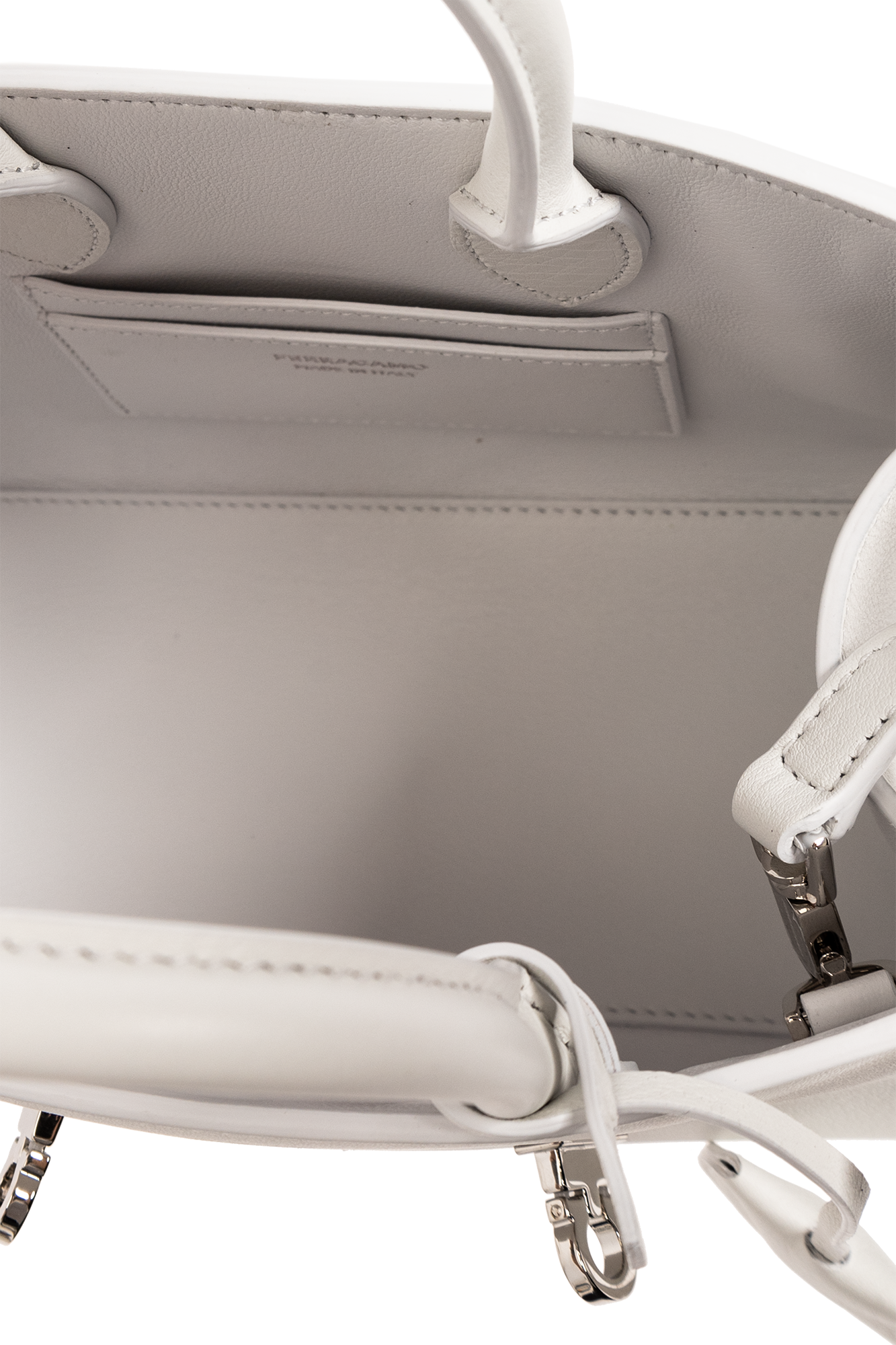 バッグ・カバンその他 FERRAGAMO Woman Mini bag White 762617 007 FERRAGAMO Woman Mini bag White 762617 007 (FERRAGAMO/バッグ